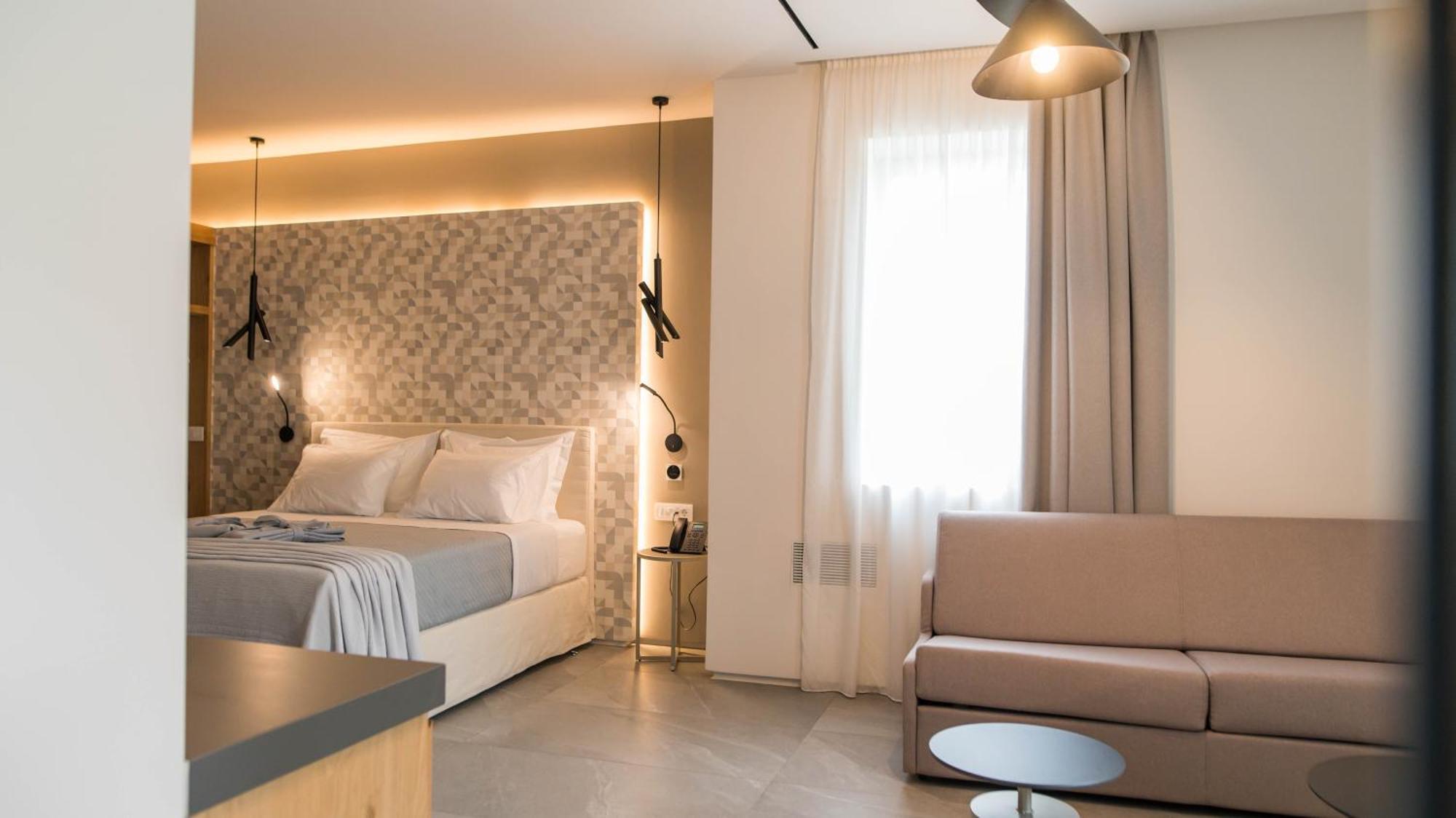 Alissachni Seaside Hotel Dhervénion Ngoại thất bức ảnh